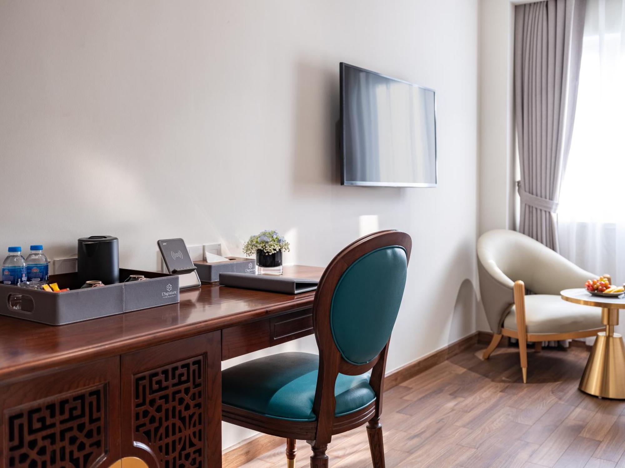 L'Signature Hotel & Spa Hanoi Exteriör bild