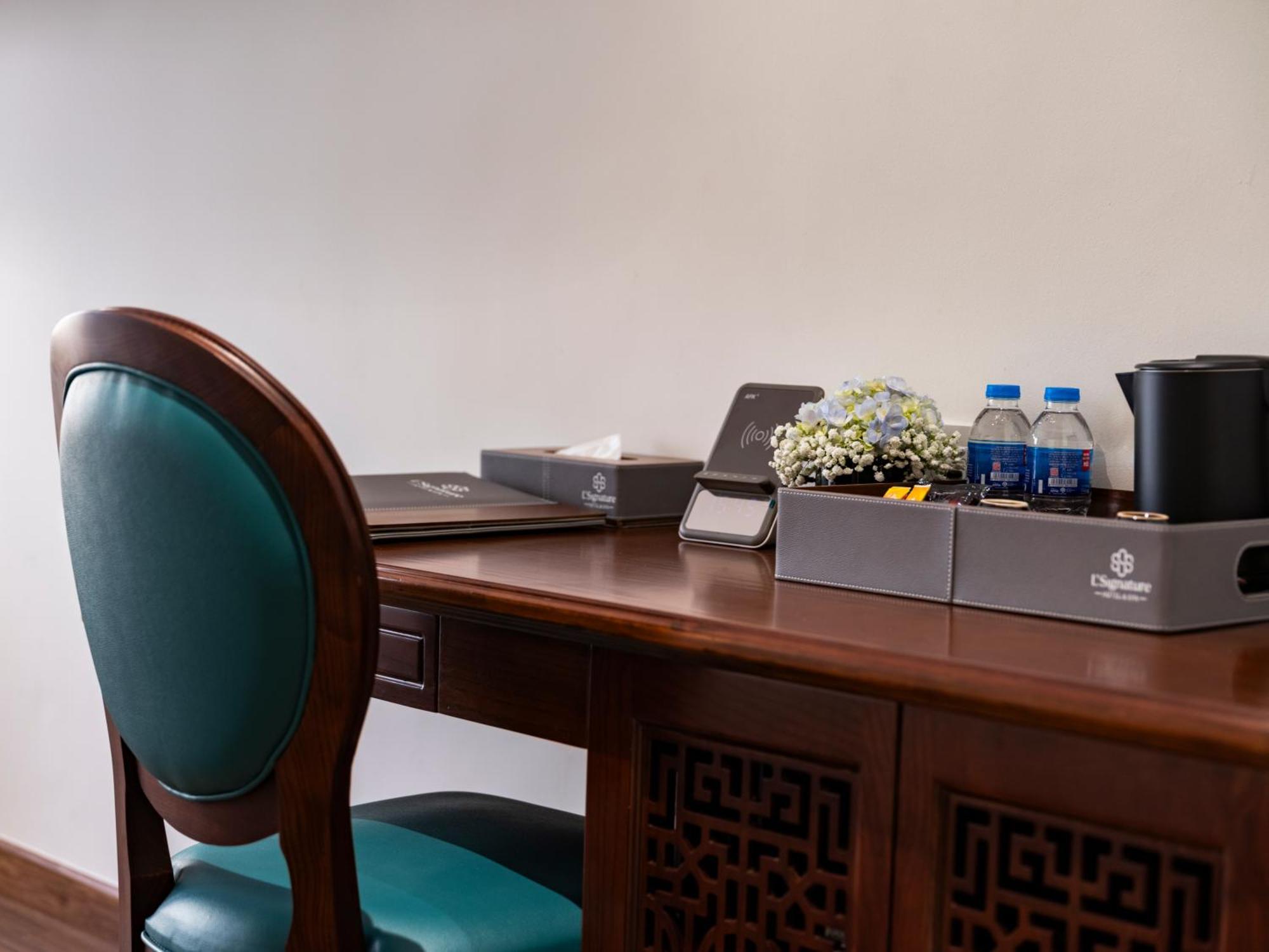 L'Signature Hotel & Spa Hanoi Exteriör bild